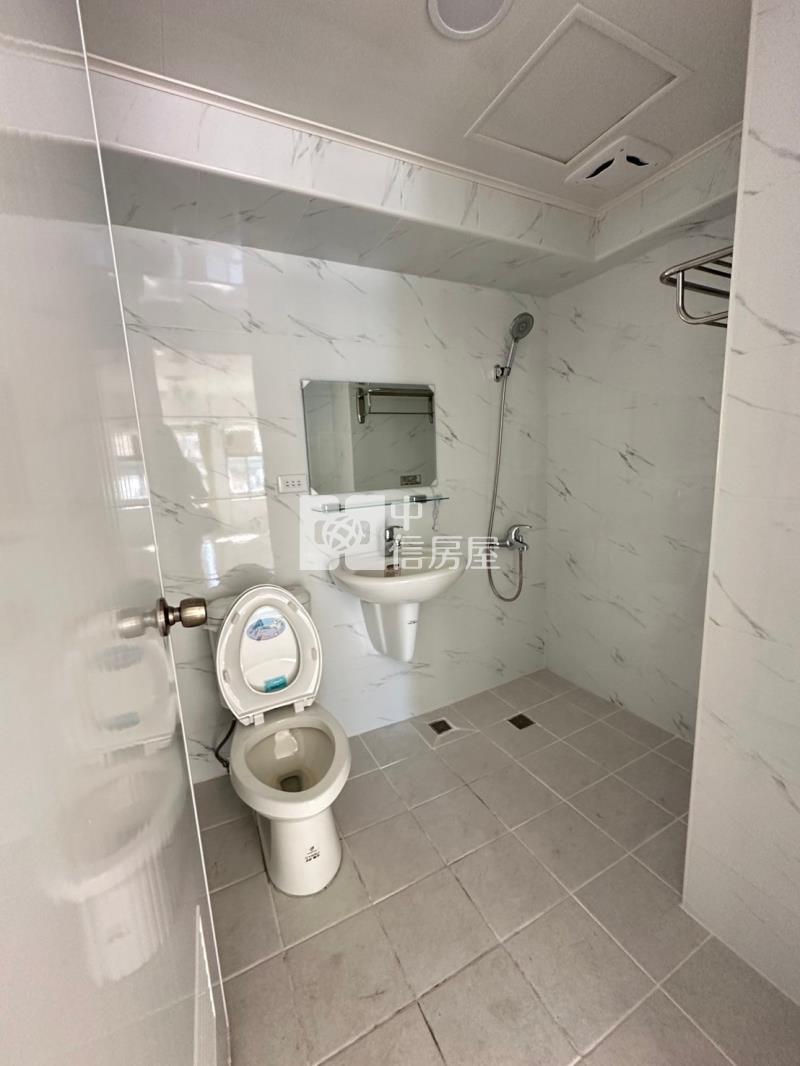 (畢卡索梅川陽明)文心崇德捷運旁視野套房+平車房屋室內格局與周邊環境