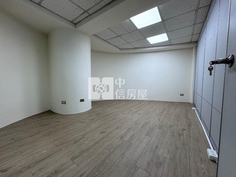 正文心路便宜商辦3房屋室內格局與周邊環境