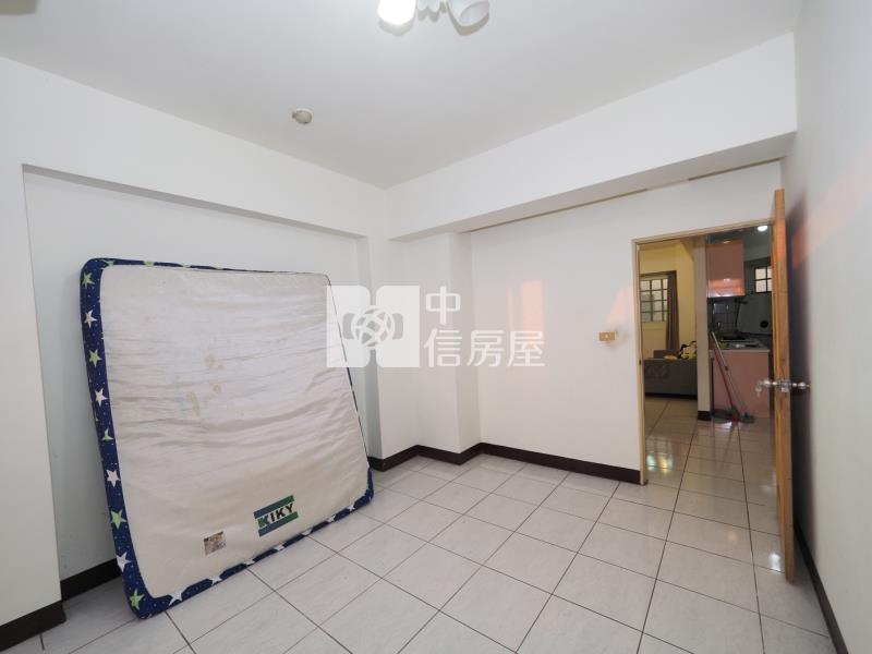 中壢華勛邊間電梯三房房屋室內格局與周邊環境