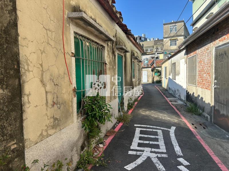 橋頭五林國小乙建用地房屋室內格局與周邊環境