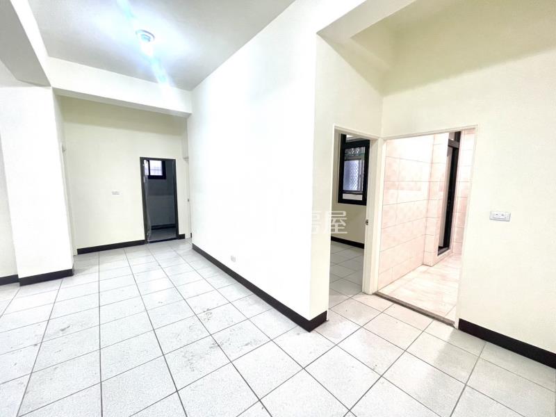 大竹國小旁整新美3房房屋室內格局與周邊環境