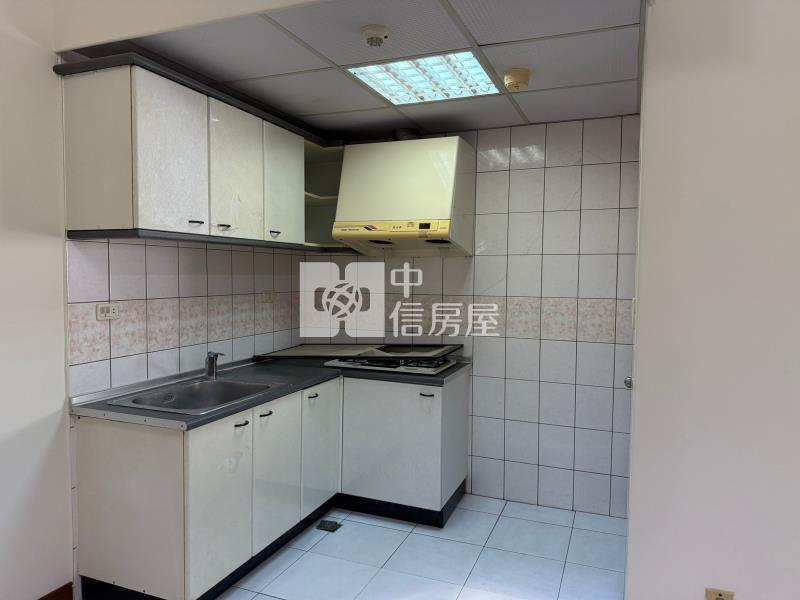 文心崇德|太舜四季2房+車位房屋室內格局與周邊環境