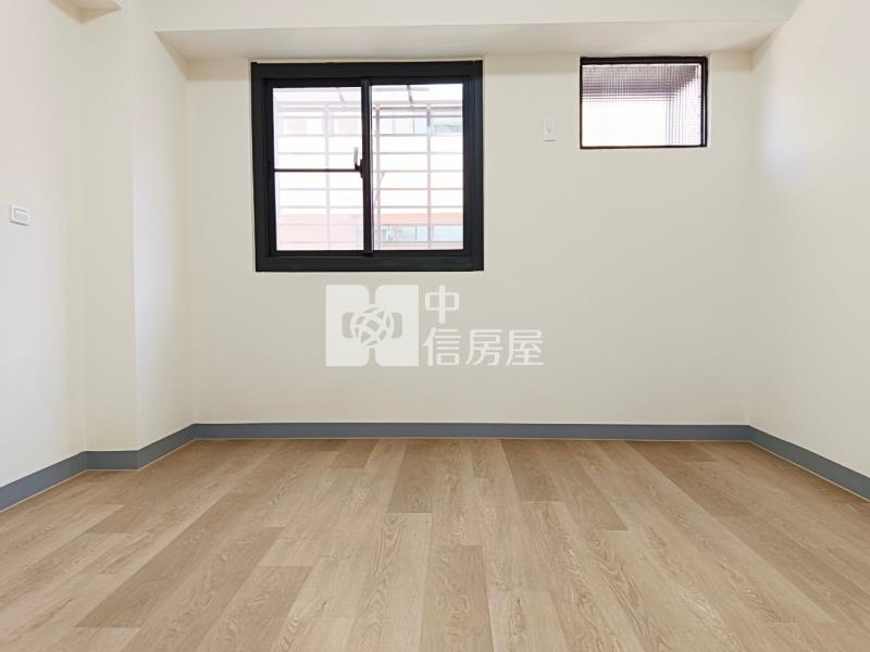 五甲國小翻新大三房+平車房屋室內格局與周邊環境
