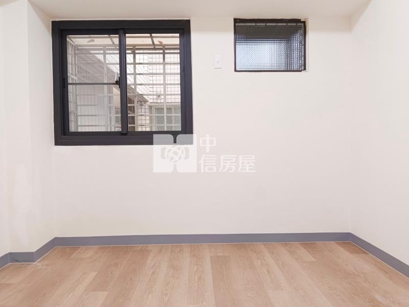 五甲國小翻新大三房+平車房屋室內格局與周邊環境