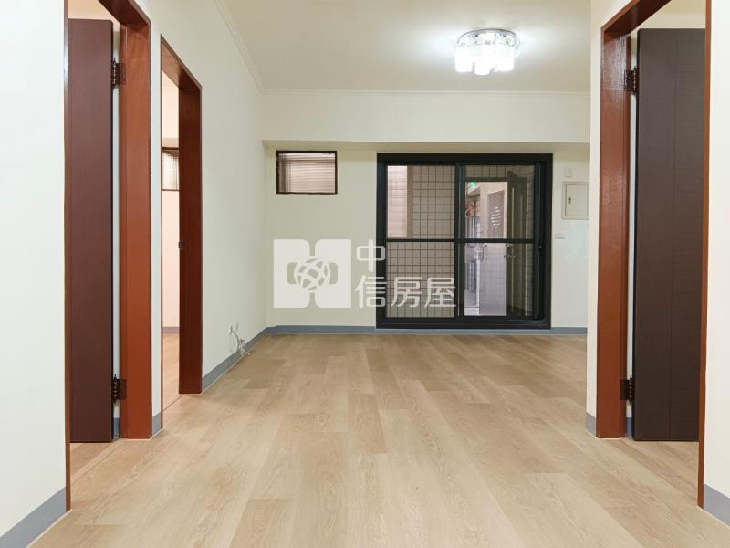 五甲國小翻新大三房+平車房屋室內格局與周邊環境