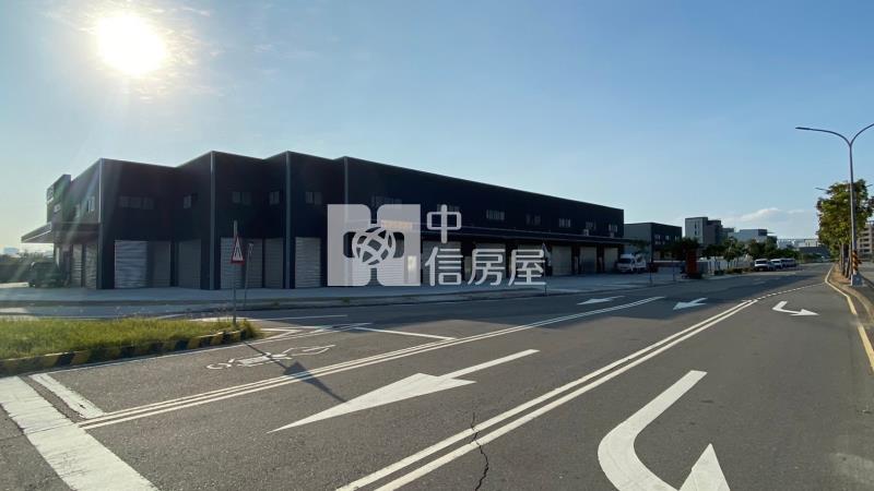 單元五鎮福段重劃區建地房屋室內格局與周邊環境