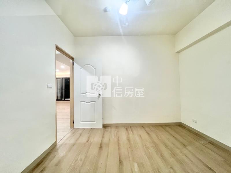 宜欣商圈溫馨三房平車房屋室內格局與周邊環境