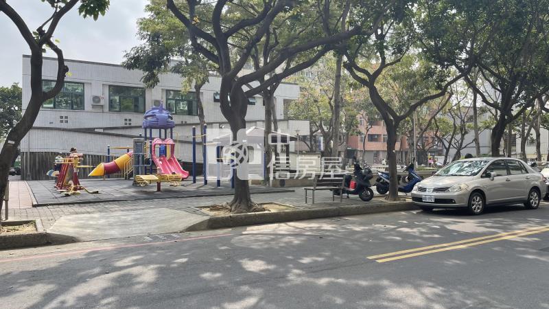 水湳超值店面(專任)房屋室內格局與周邊環境