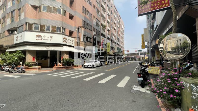 水湳超值店面(專任)房屋室內格局與周邊環境