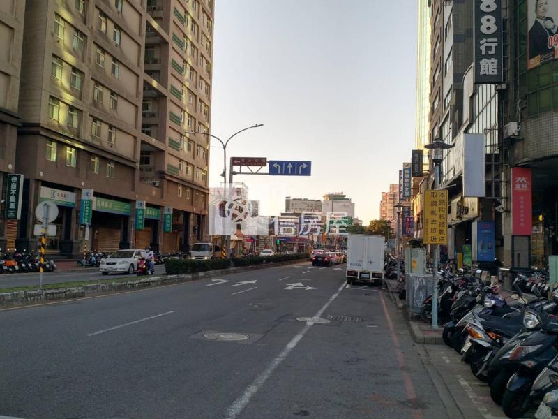 平鎮正20米環南路店面房屋室內格局與周邊環境