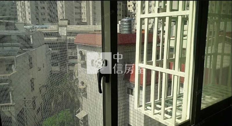 中壢火車站前站4套房屋室內格局與周邊環境