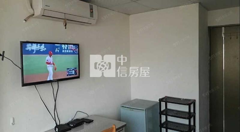 中壢火車站前站4套房屋室內格局與周邊環境
