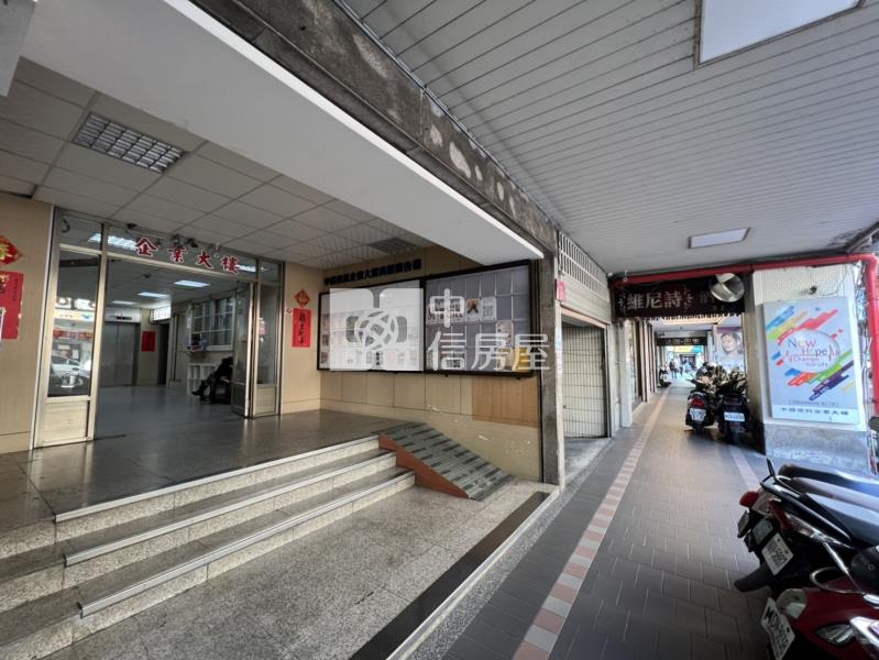 中壢站前大坪數整層商辦房屋室內格局與周邊環境