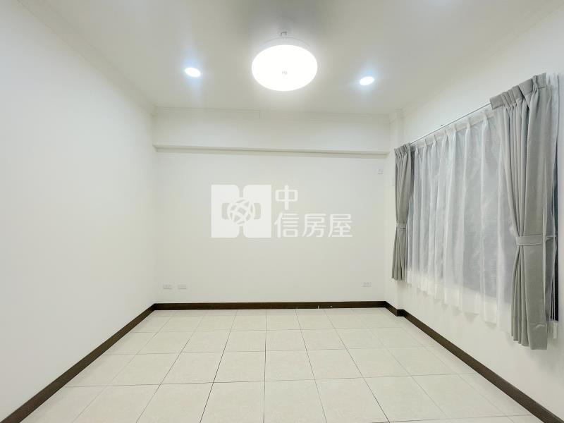 (儒麟尊邸)免千萬塗城震後大三房+車位房屋室內格局與周邊環境