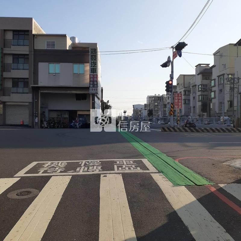 崑大旁大地坪店住雙車墅房屋室內格局與周邊環境
