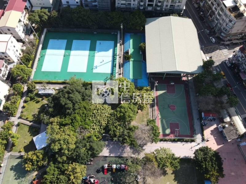 潭子車站大面寬角地房屋室內格局與周邊環境