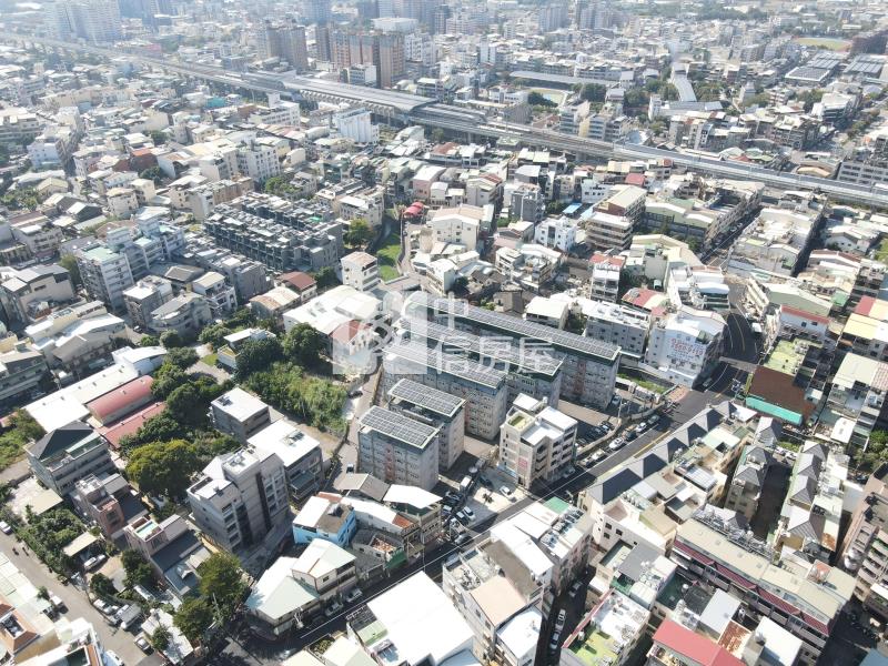潭子車站大面寬角地房屋室內格局與周邊環境