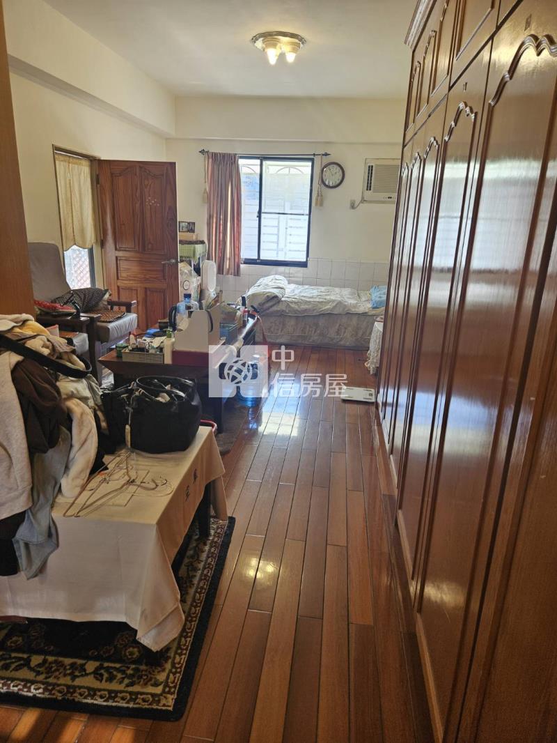 左營R15生態園區店住透天房屋室內格局與周邊環境