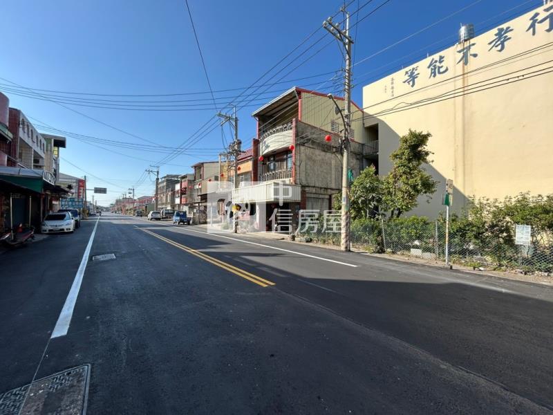 西螺近市區正十二米路朝南店面建地房屋室內格局與周邊環境