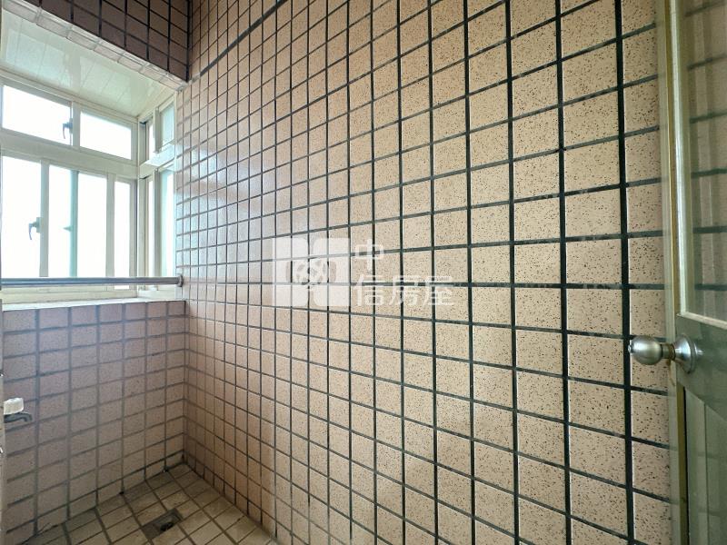 近楊梅交流道.愛買.低總價景觀兩房車房屋室內格局與周邊環境