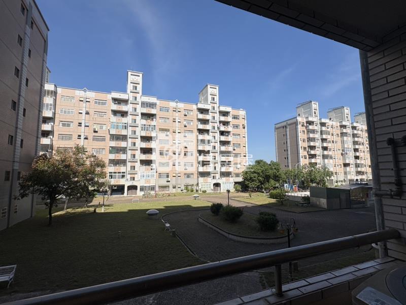 南科首選新市大坪數四房平車房屋室內格局與周邊環境