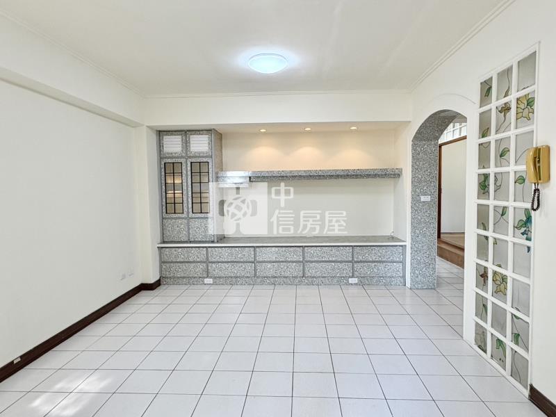 文華高中捷運溫馨三房房屋室內格局與周邊環境