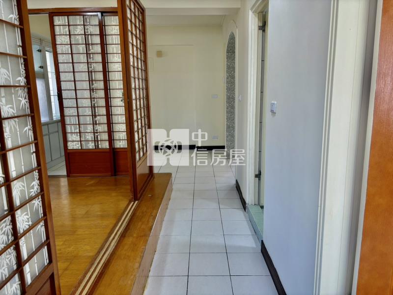 文華高中捷運溫馨三房房屋室內格局與周邊環境