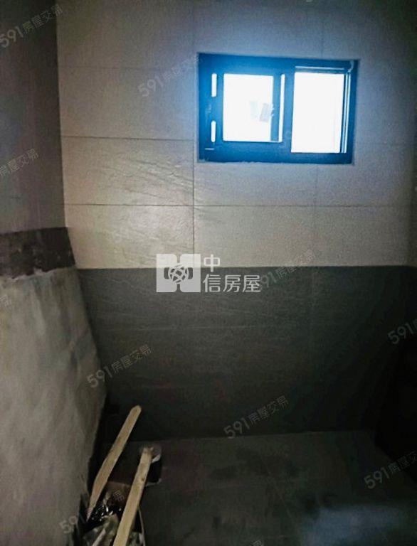 平鎮南平路全新透天(中信卓越團隊)房屋室內格局與周邊環境