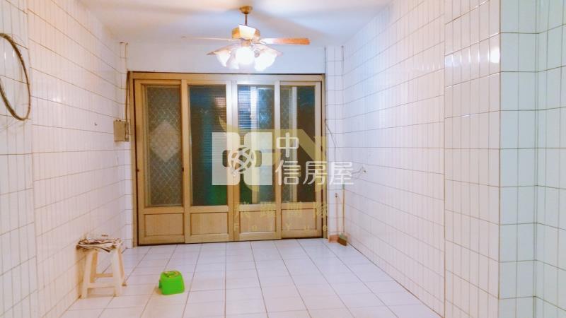 專任★大湳 廣豐商圈 稀有透天 (可隔孝親房)房屋室內格局與周邊環境