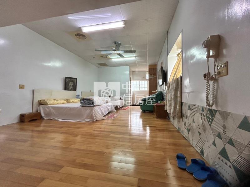 古坑華山咖啡大街合法民宿房屋室內格局與周邊環境