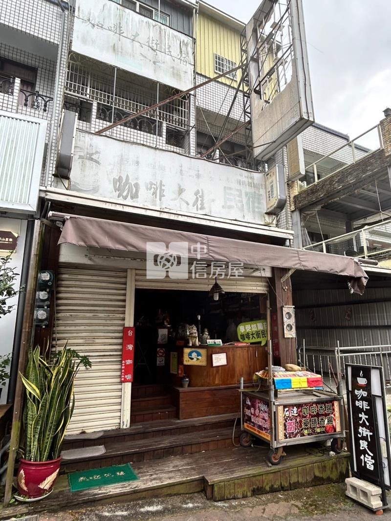 古坑華山咖啡大街合法民宿房屋室內格局與周邊環境