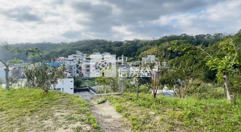 近苗栗造橋火車站、造橋都市計畫內農建地房屋室內格局與周邊環境