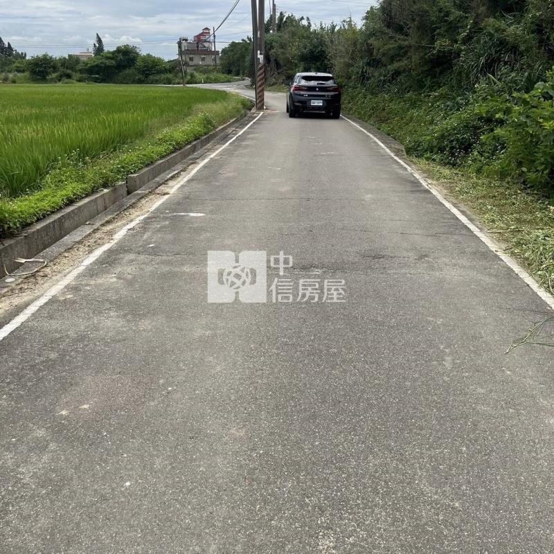 【奔馳】觀音台15都計內美農地房屋室內格局與周邊環境