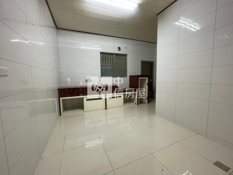 里港國小透天房屋室內格局與周邊環境