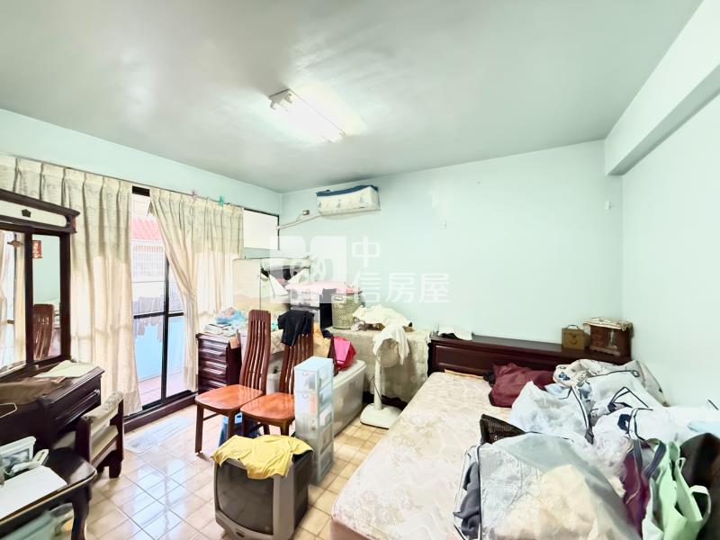 曉明女中臨路前院美墅房屋室內格局與周邊環境