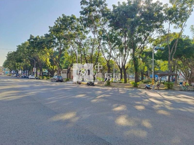 興嘉公園旁美建地房屋室內格局與周邊環境