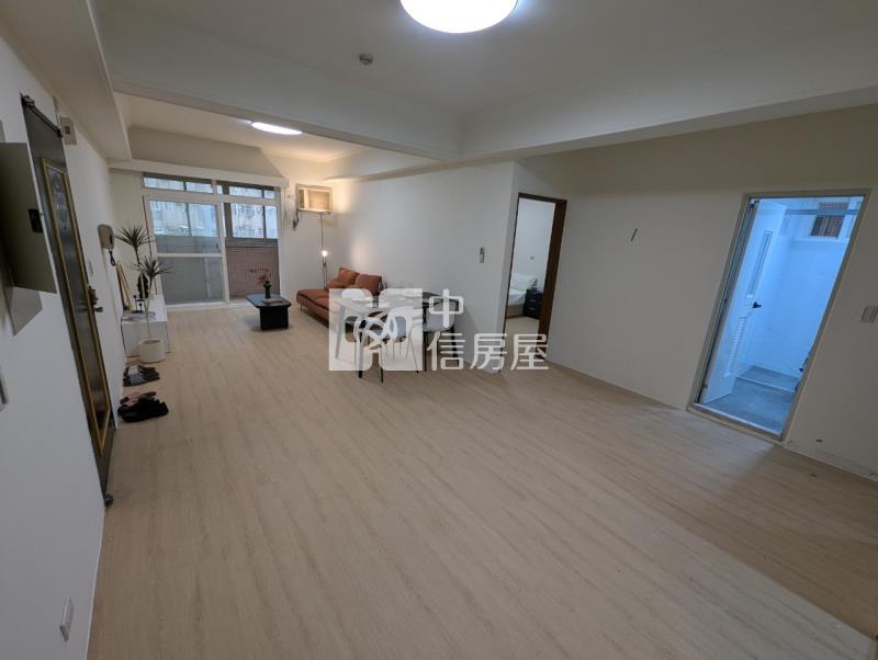 比佛利紐約區三房車房屋室內格局與周邊環境