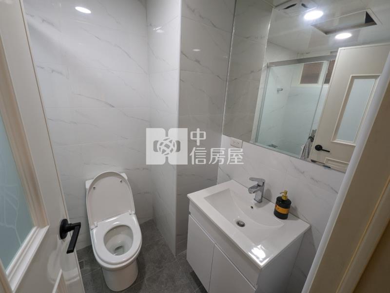 比佛利紐約區三房車房屋室內格局與周邊環境