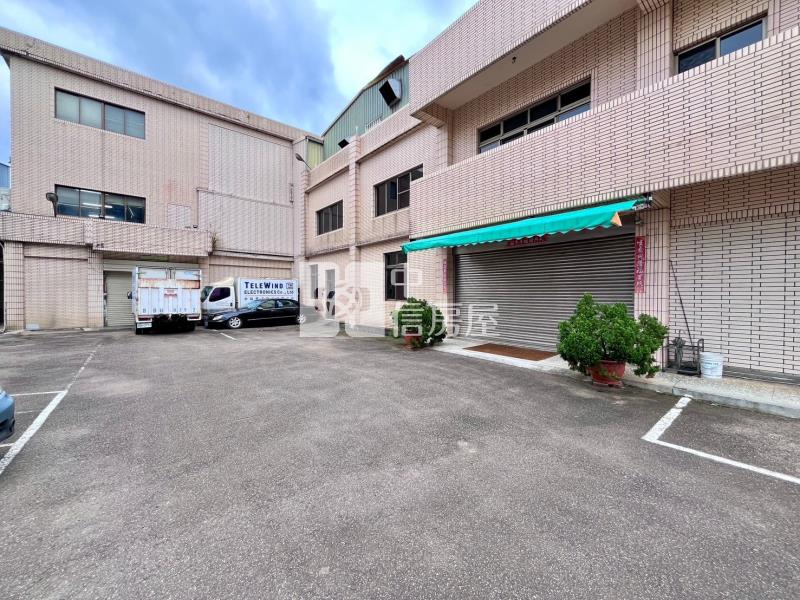 好市多正民族路甲工廠房房屋室內格局與周邊環境