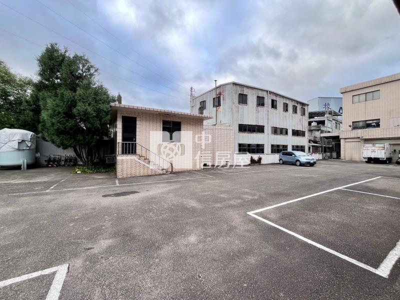 好市多正民族路甲工廠房房屋室內格局與周邊環境