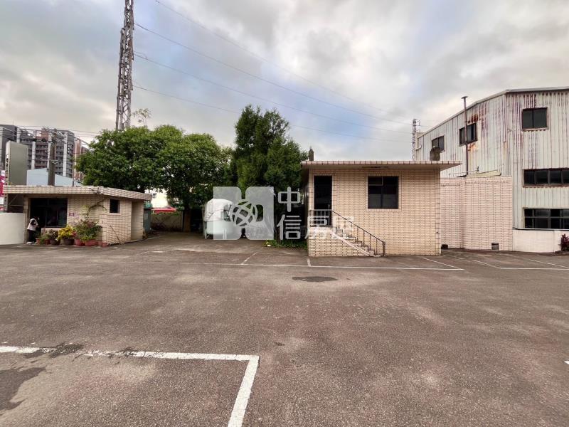 好市多正民族路甲工廠房房屋室內格局與周邊環境