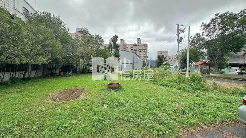 龍潭中正路 三面臨路建地房屋室內格局與周邊環境