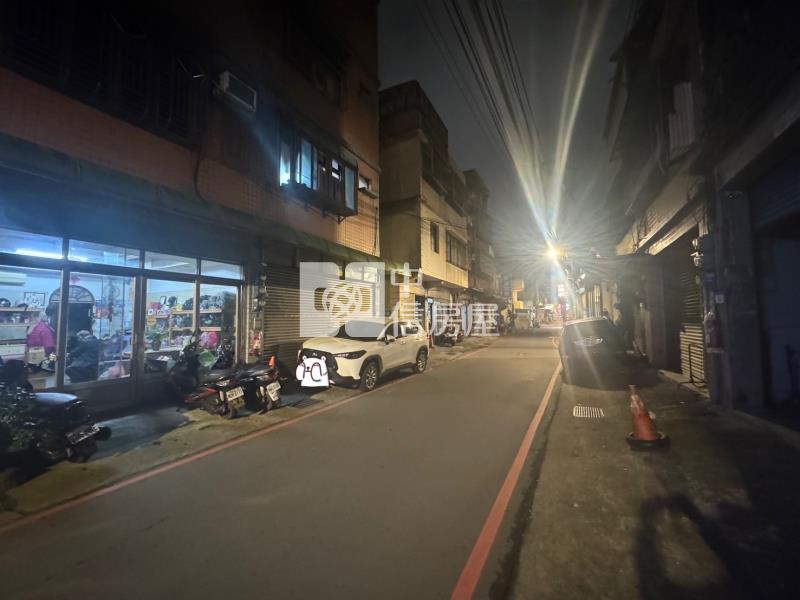 走路到大湳市場透店房屋室內格局與周邊環境