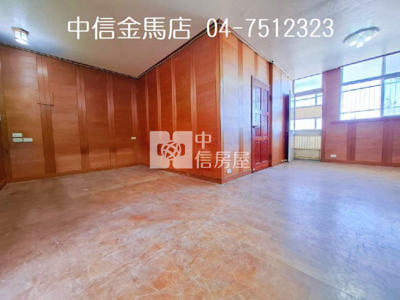 福山街大面寬透天房屋室內格局與周邊環境