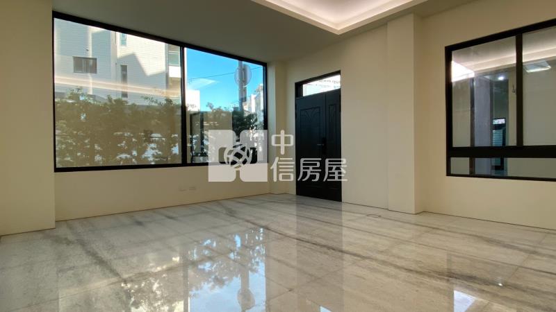 洲際十四期旁全新角間電梯別墅房屋室內格局與周邊環境
