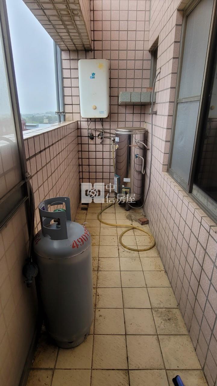 好市多附近電梯大四房房屋室內格局與周邊環境