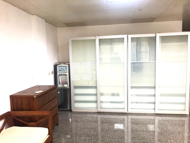 A23站龍岡電梯透天房屋室內格局與周邊環境