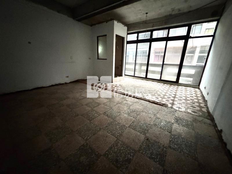 楊梅水美國小大地坪透天房屋室內格局與周邊環境