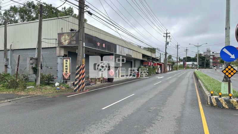 三坑國小旁三面臨路建地房屋室內格局與周邊環境
