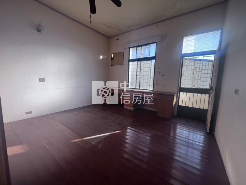 六甲國中旁大地坪透天房屋室內格局與周邊環境